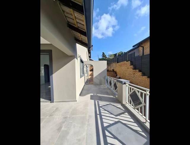 3 BEDROOM PROPERTY TO RENT IN UMHLANGA ROCKS